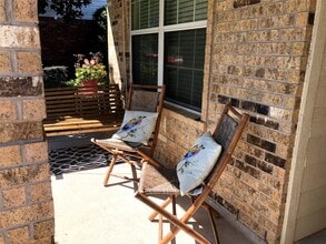 Building Photo - 4611 Pin Oak Creek Ln