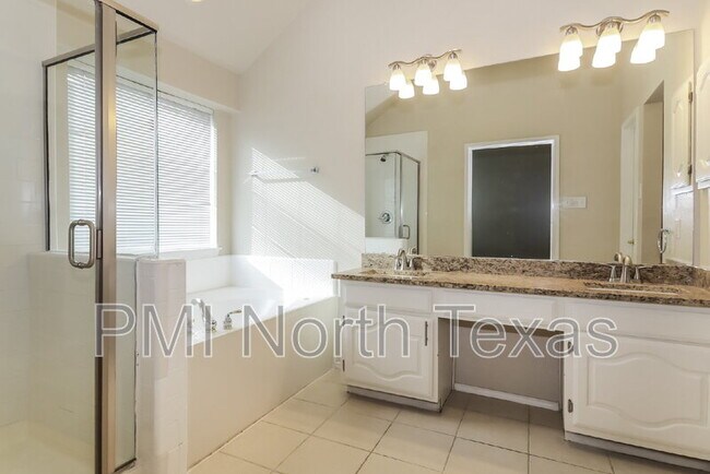 Foto del edificio - 6208 Mt Vernon Dr