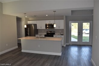 Building Photo - 3761 Casco Cir