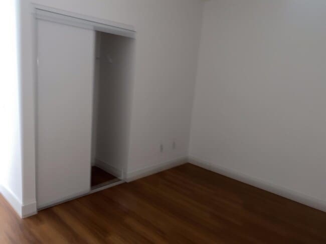 Building Photo - 1 Wellington St