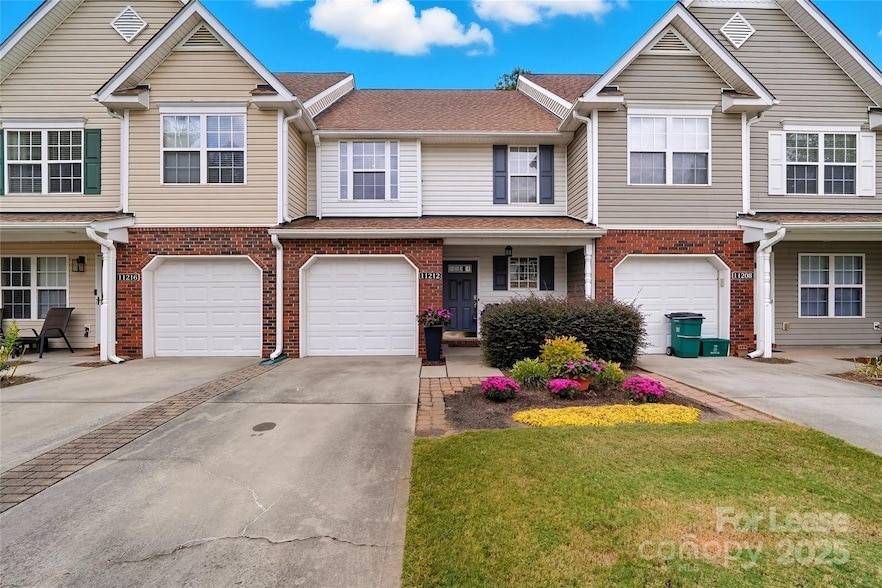 Primary Photo - 11212 Blake Port Ct