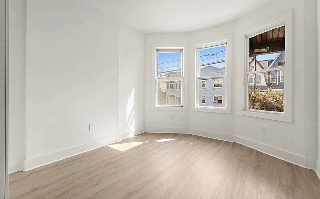 Foto del edificio - 12 Claremont Ave