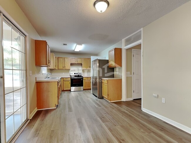 Foto del edificio - 14 Hidden Lakes Ln