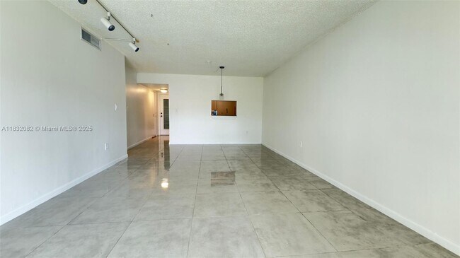 Foto del edificio - 1800 SW 81st Ave