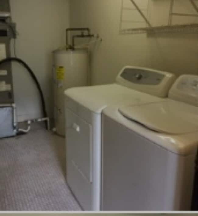 Building Photo - 206 Country Cir