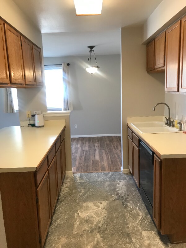 Building Photo - 8414 Everett Way