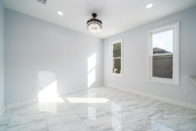 Foto del edificio - 207 68th St