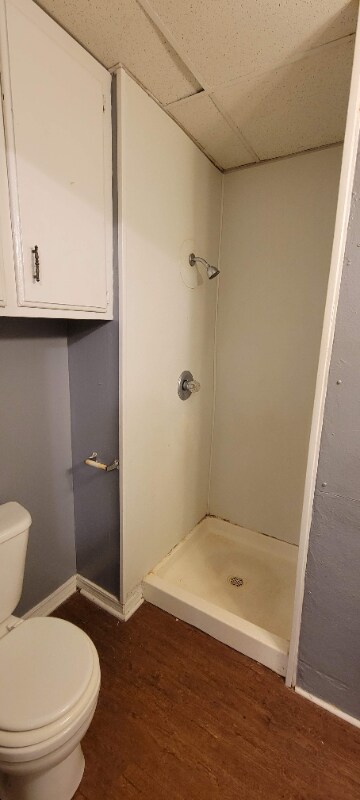 Foto del edificio - 808 W Cypress Ave