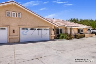 Building Photo - 16201 Viho Rd