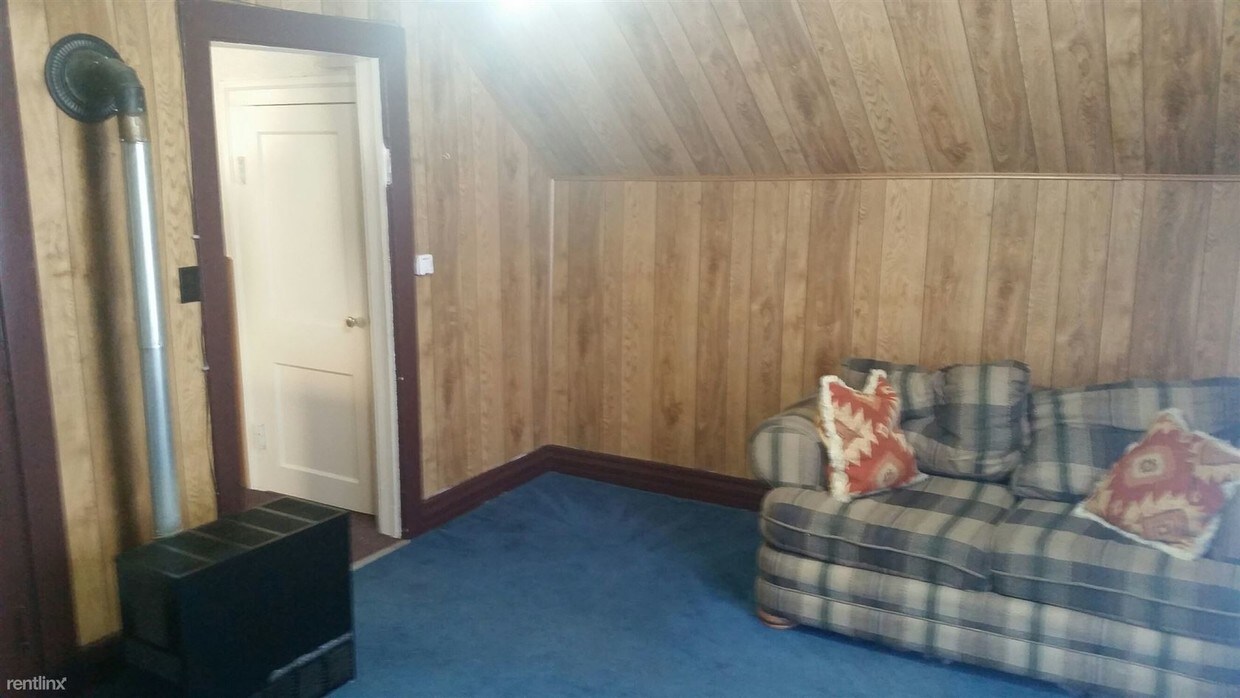 Foto del edificio - 1 br, 1 bath Duplex - 304 Caroline St