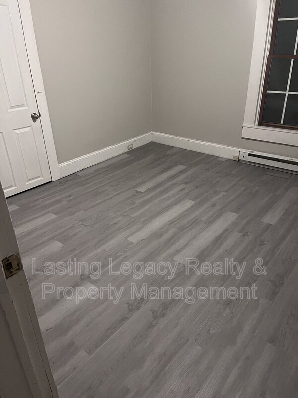 Foto del edificio - 438 Crews St