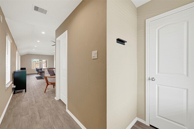 Foto del edificio - 24323 Elmwood Falls Dr