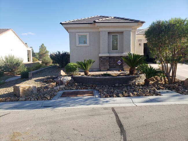 Building Photo - 3513 Kingbird Dr