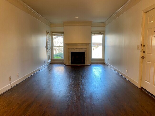 sala de estar - 514 Sloan Rd