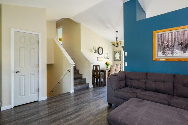 Foto del edificio - 700 W Bridle Ln