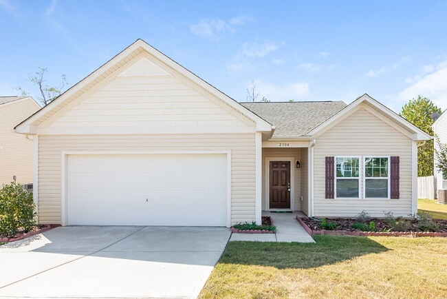 Building Photo - 2304 Lake Vista Drive