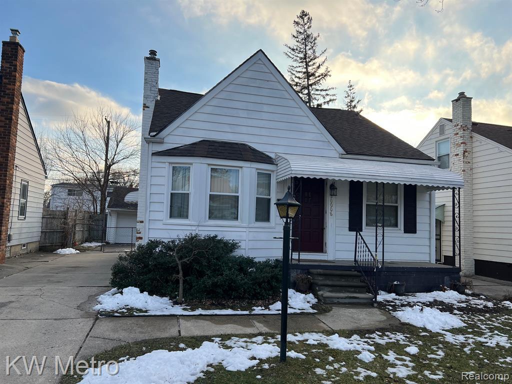 20008 Elkhart St, Harper Woods, MI 48225 House Rental in Harper Woods