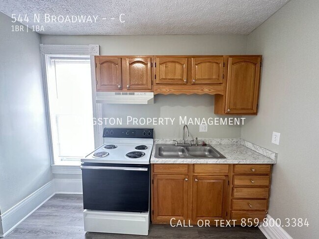 Building Photo - New 1 Bedroom Now Available! MOVE-IN SPECI...