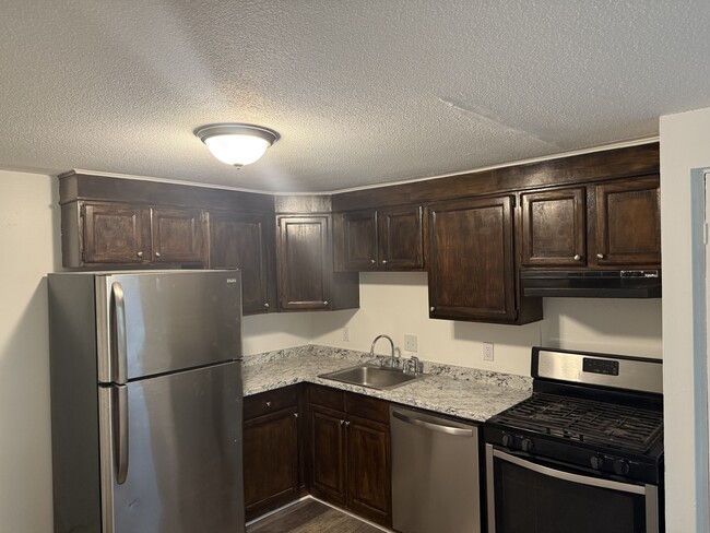 Kitchen - 349 Hildreth St