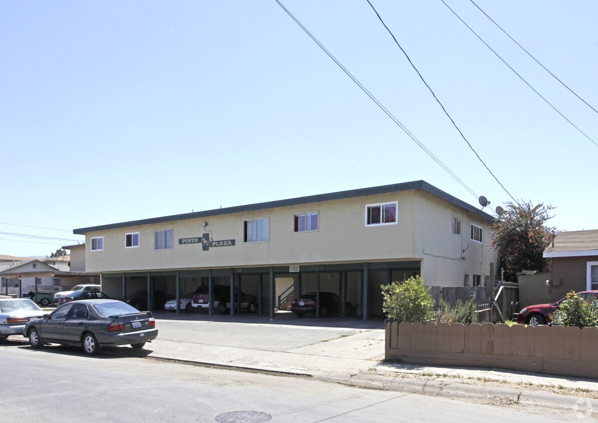 Building Photo - Pinto Plaza