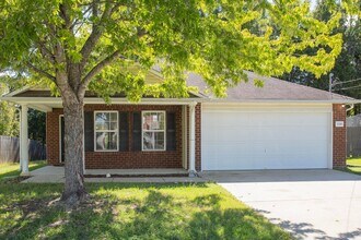 Building Photo - 5248 Sunsail Dr