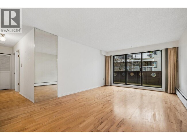 Photo du bâtiment - 4345 Grange St