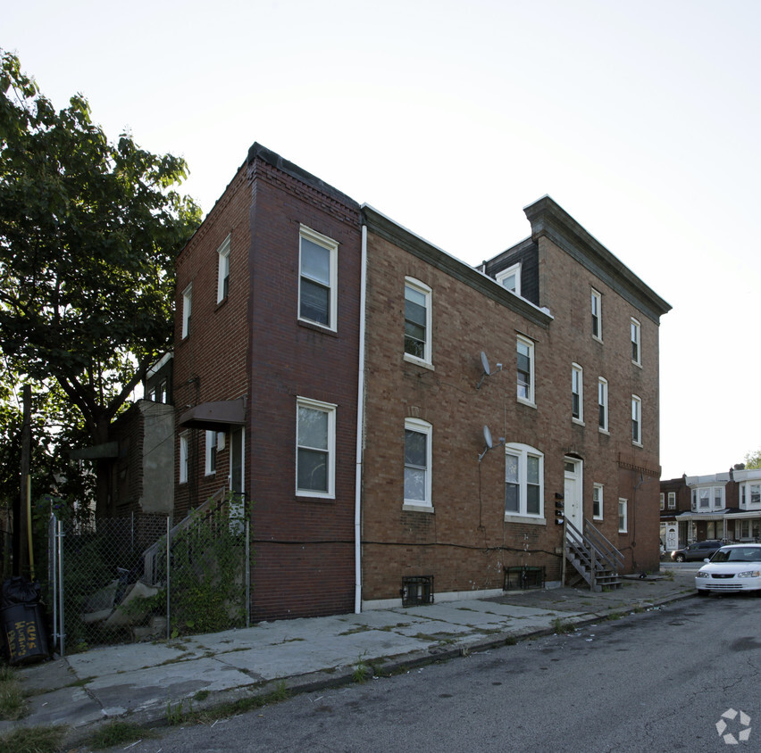 Building Photo - 1945 W Hunting Park Ave