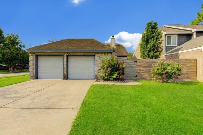 Building Photo - 3603 Storm Creek Dr