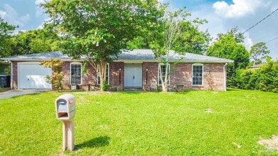 Building Photo - 2071 Colony Rd