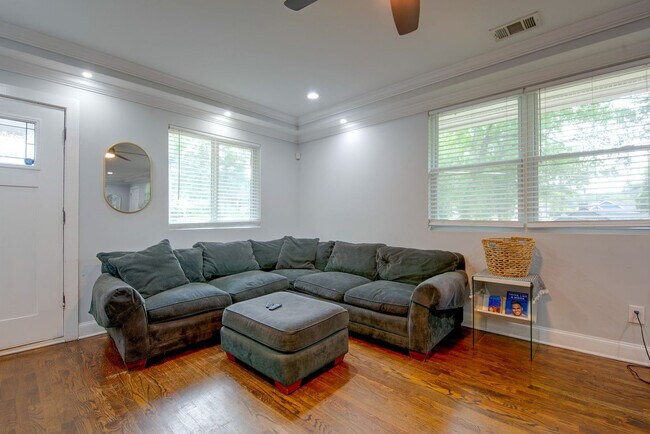 Foto del edificio - 1055 Peeples St SW