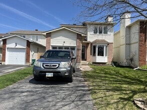 Building Photo - 155 Shearer Crescent
