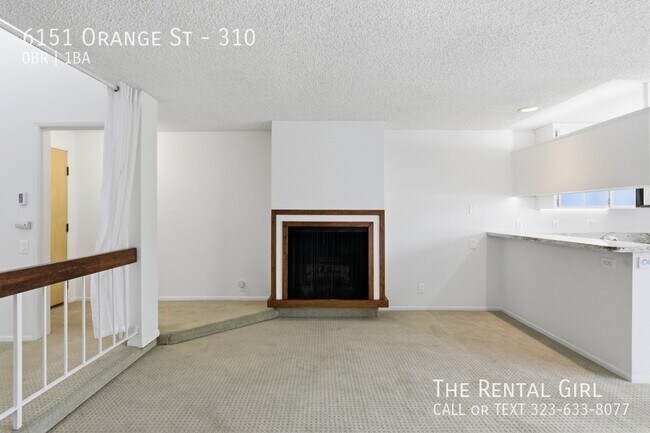 Foto del edificio - 6151 Orange St