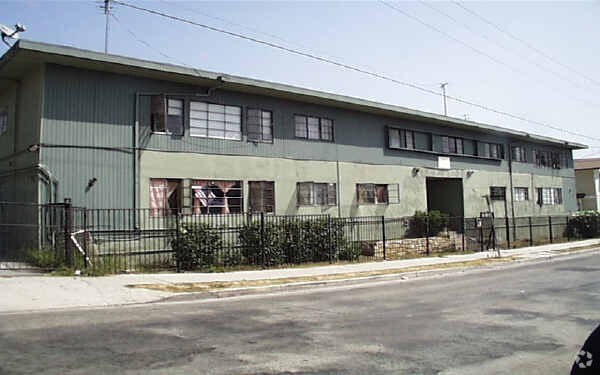 Foto del edificio - 1817 W 4th St
