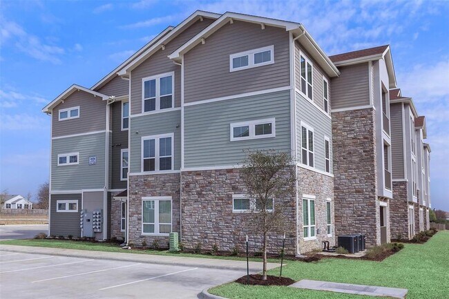 Foto del edificio - 5712 Azle Ave
