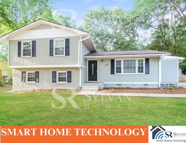 Building Photo - Coming HOME never felt so good!