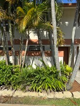 Building Photo - 4403 SW 70th Terrace