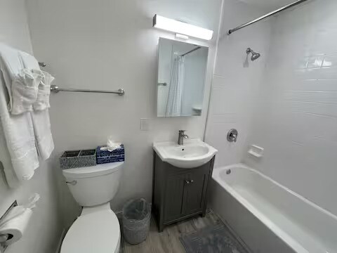 Foto del edificio - 255 Dunes St