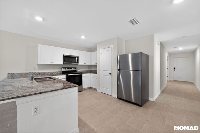 Foto del edificio - 18118 Sullivan Ave