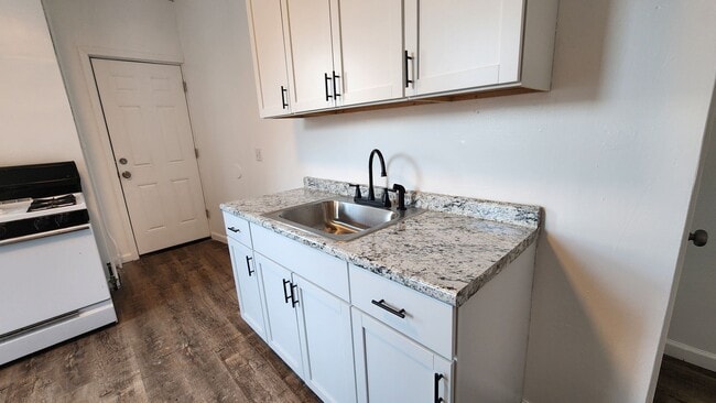 Photo - 4600 Friendship Ave Apartment