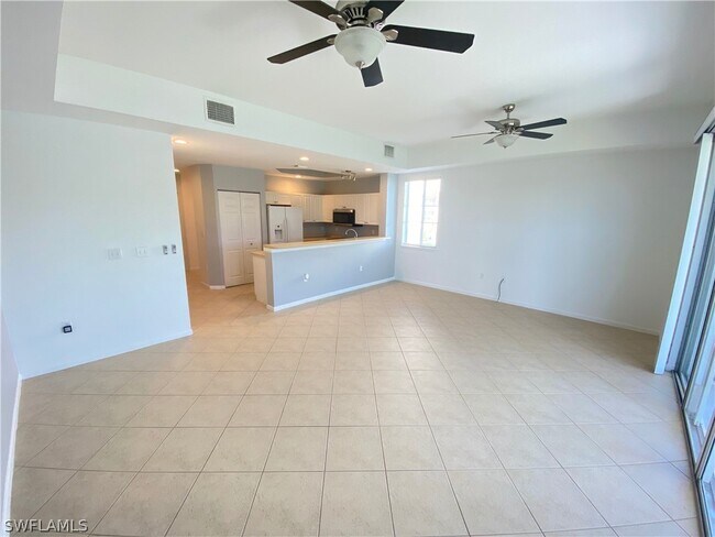 Foto del edificio - 13120 Broadhurst Loop