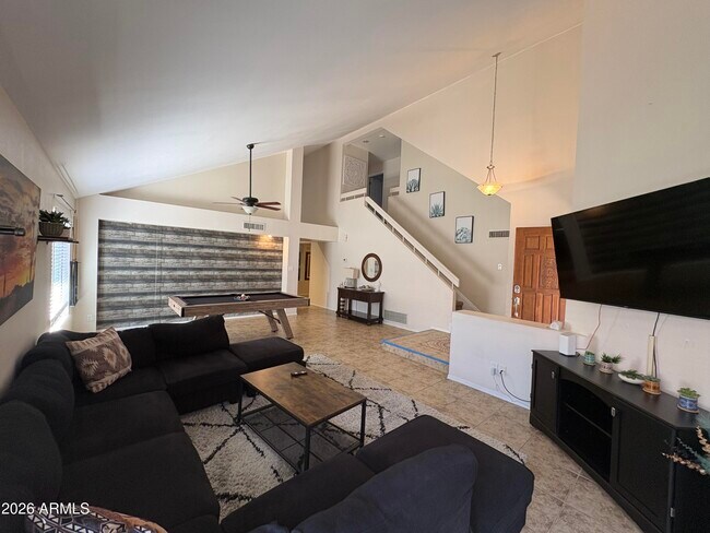 Foto del edificio - 7035 W Morrow Dr