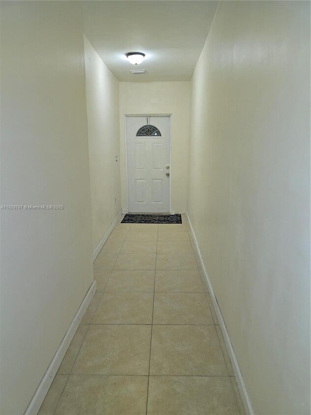 Primary Photo - 9200 SW 164th St