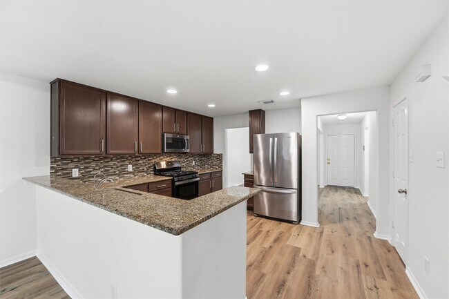 Foto del edificio - 16417 Olive Sparrow Dr