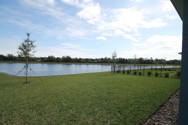 Foto del edificio - 3/2 In Coastal Woods Available NOW!