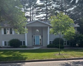 Building Photo - 652-658-658 Butler Pl