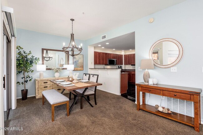 Foto del edificio - 19700 N 76th St