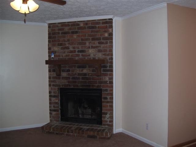 Building Photo - 4 Peach Blossom Ct