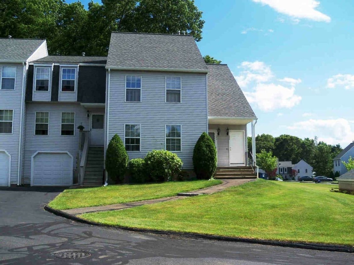 229 Branford Rd, North Branford, CT 06471 Condo for Rent in North