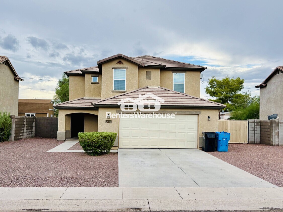 Foto principal - 2645 E Wallace Ave