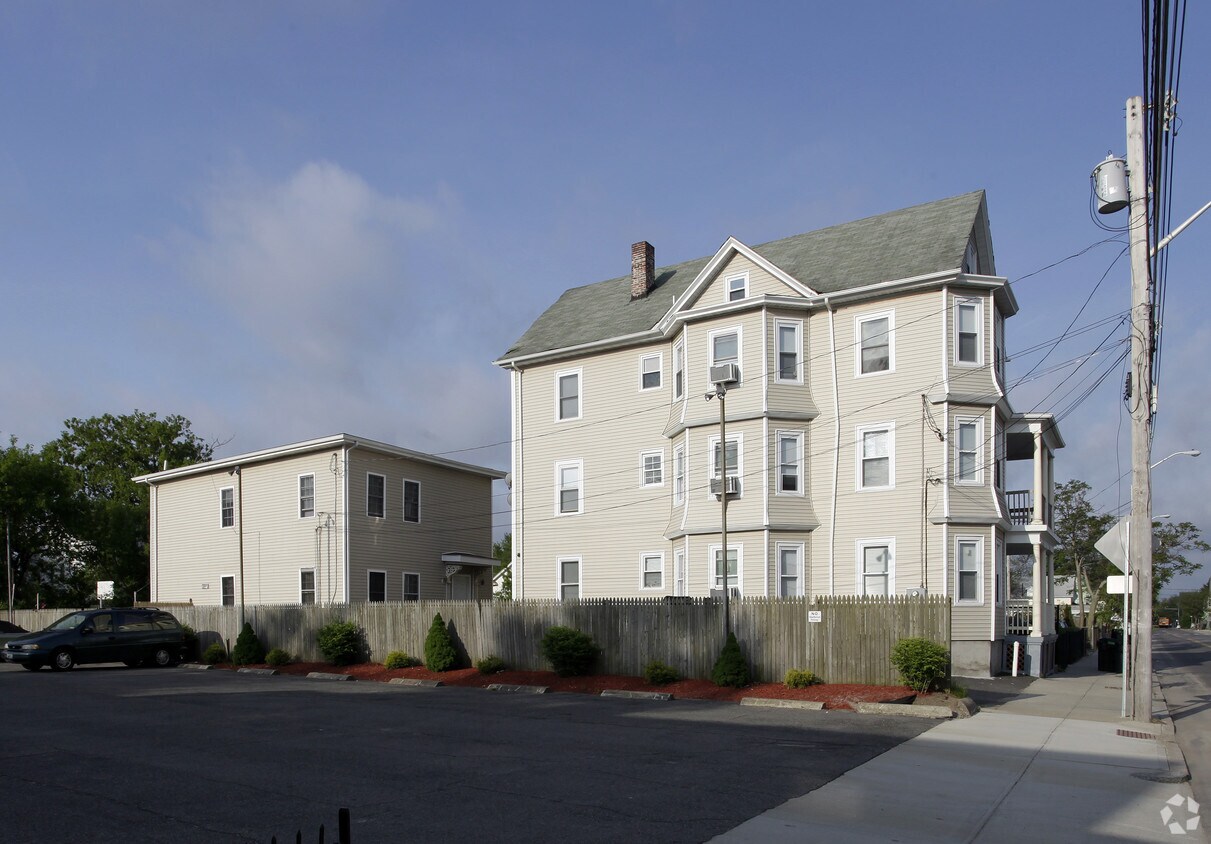 Foto del edificio - 300-304 Public St